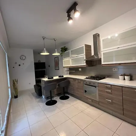 Penthouse With Immense Outdoor Area * Naxxar