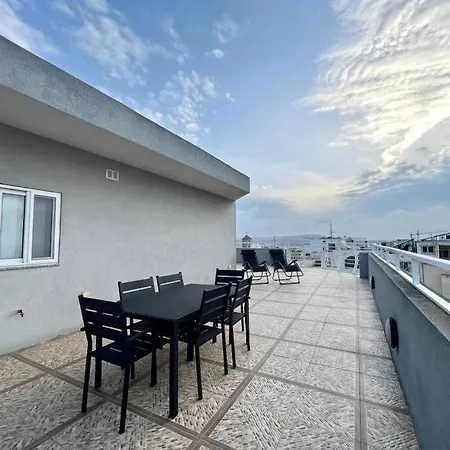 Penthouse With Immense Outdoor Area Naxxar