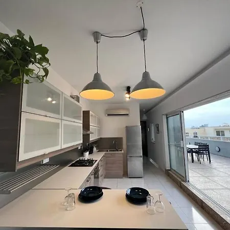 Apartment Penthouse With Immense Outdoor Area Naxxar