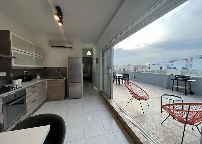 Apartament Penthouse With Immense Outdoor Area *